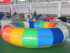 Deportes acuáticos remolcables inflables, juguete inflable del agua del barco de la discoteca, OVNI loco giratorio inflable