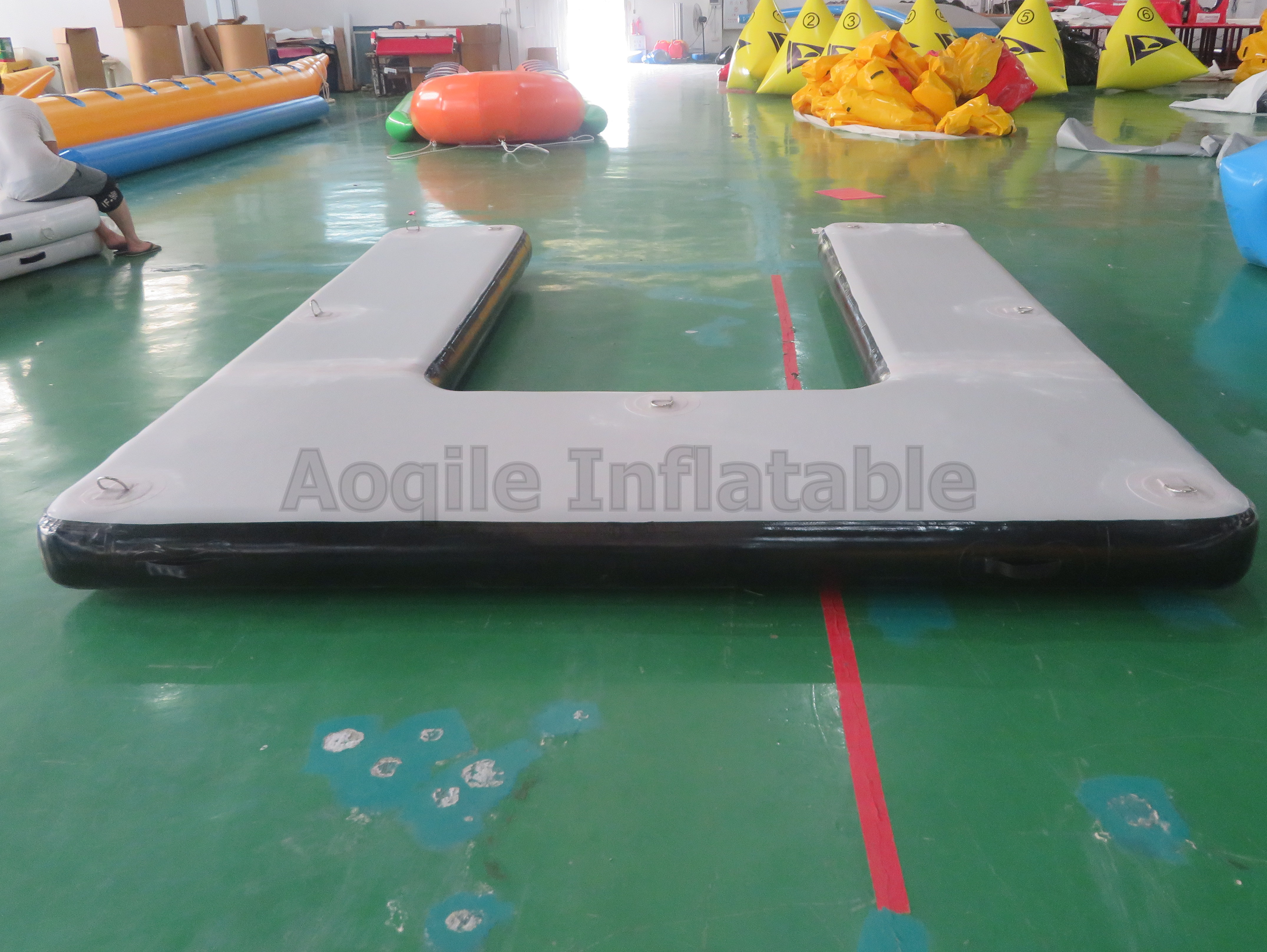 Plataforma flotante de agua en forma de U inflable, tablero de pesca para yate inflable al aire libre, venta al por mayor