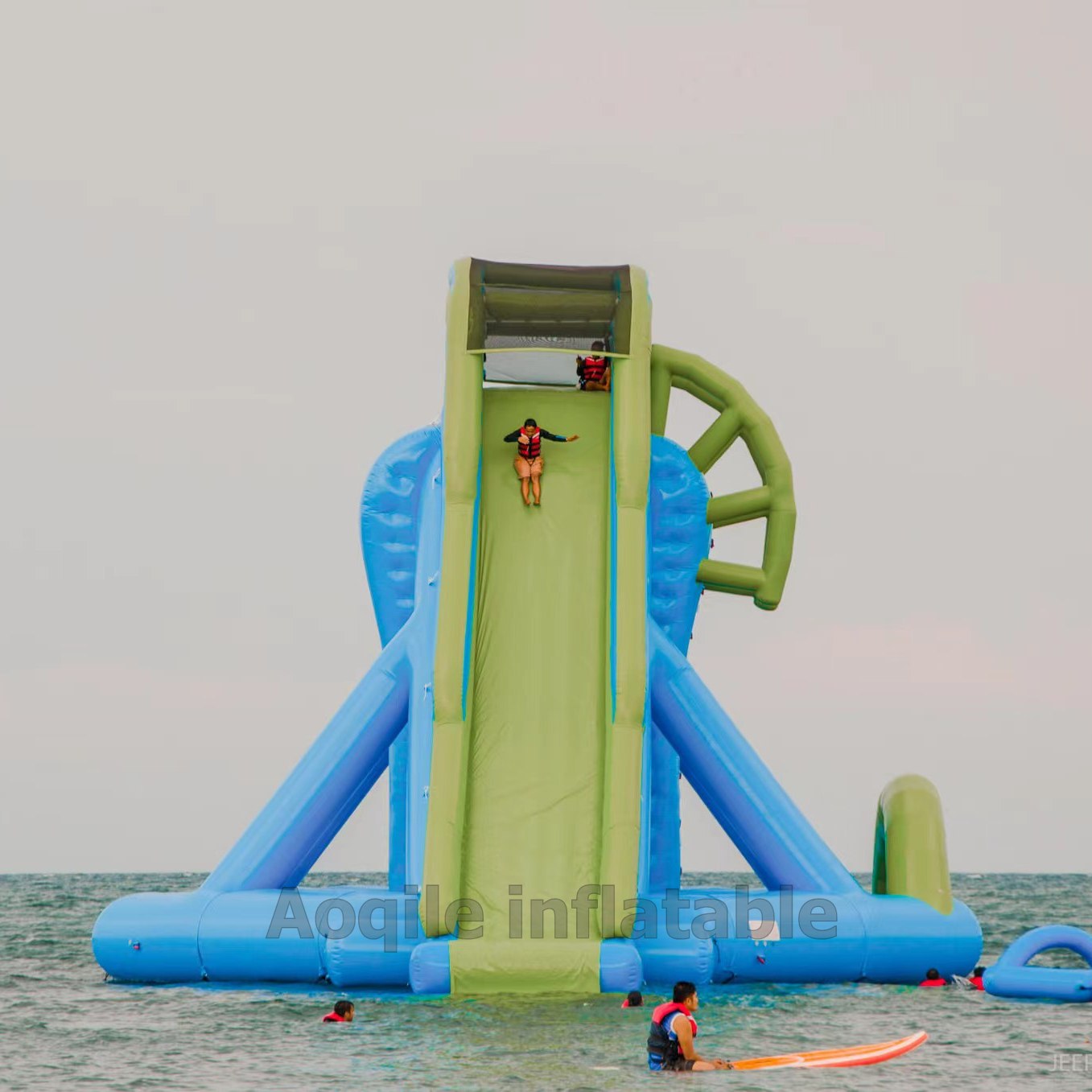 Nueva carrera de obstáculos de agua inflable para Wake Park/parque acuático inflable/fabricante de juegos acuáticos divertidos Aquapark