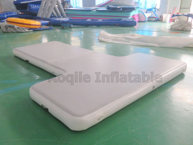 Isla flotante inflable en forma de T al aire libre del muelle del esquí del jet del salón de la plataforma del muelle flotante