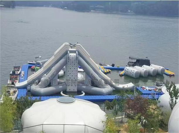 Tobogán acuático flotante tobogán inflable para parque acuático parques acuáticos inflables