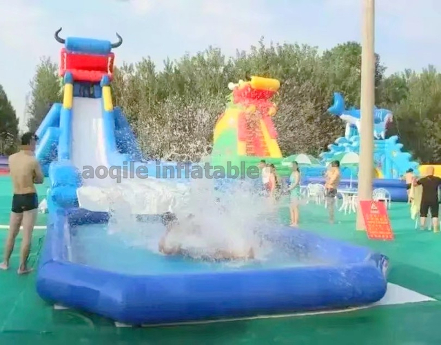 Tobogán inflable para saltar para niños y adultos, tobogán de agua inflable para juegos al aire libre, comercial, barato, gran oferta