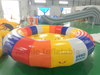 Tubo remolcable Ufo giratorio inflable para entretenimiento acuático, barco de discoteca giratorio de agua inflable