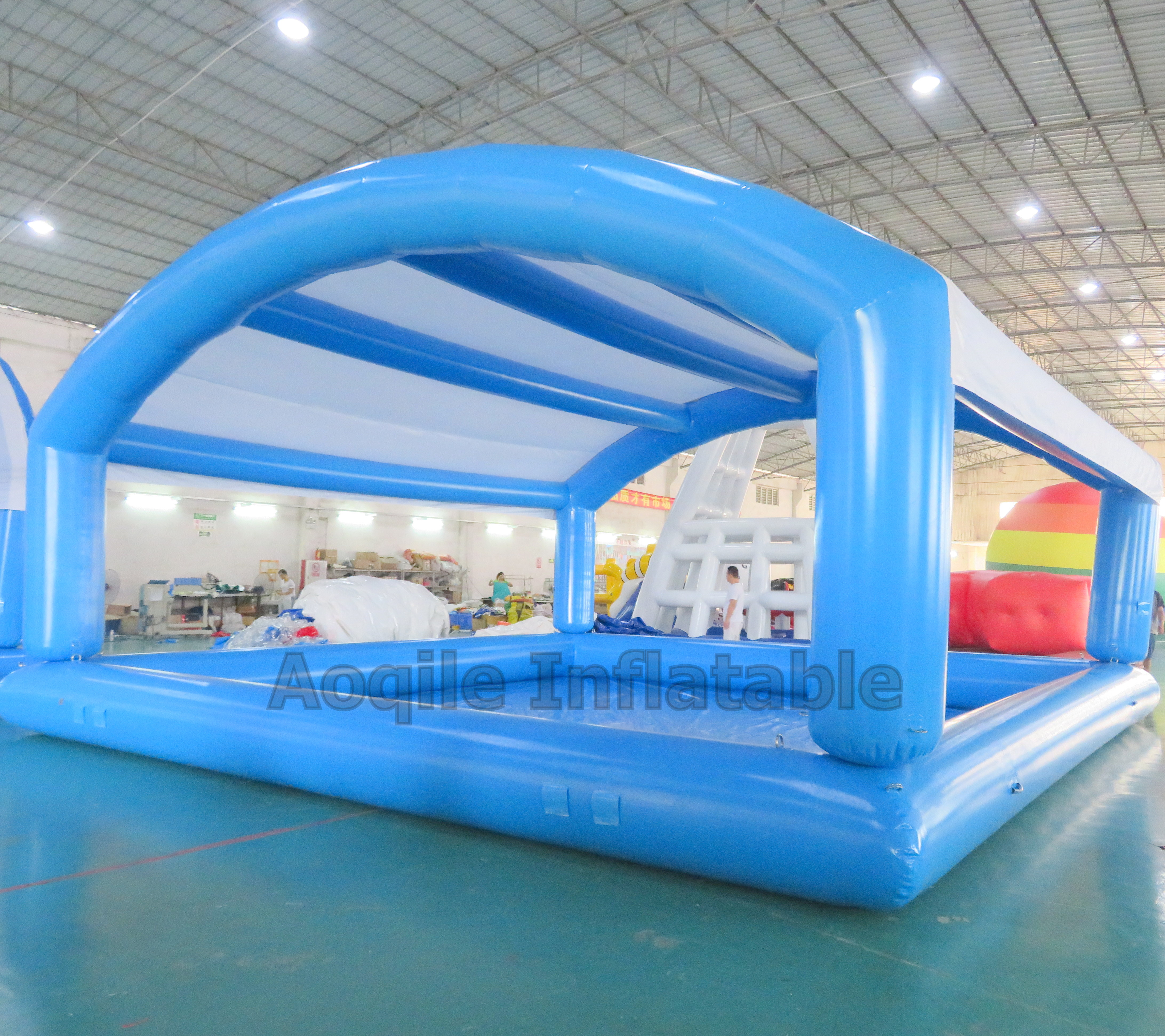 A la venta, piscina inflable de verano al aire libre, abovedada con tienda de campaña, sombra, entretenimiento acuático