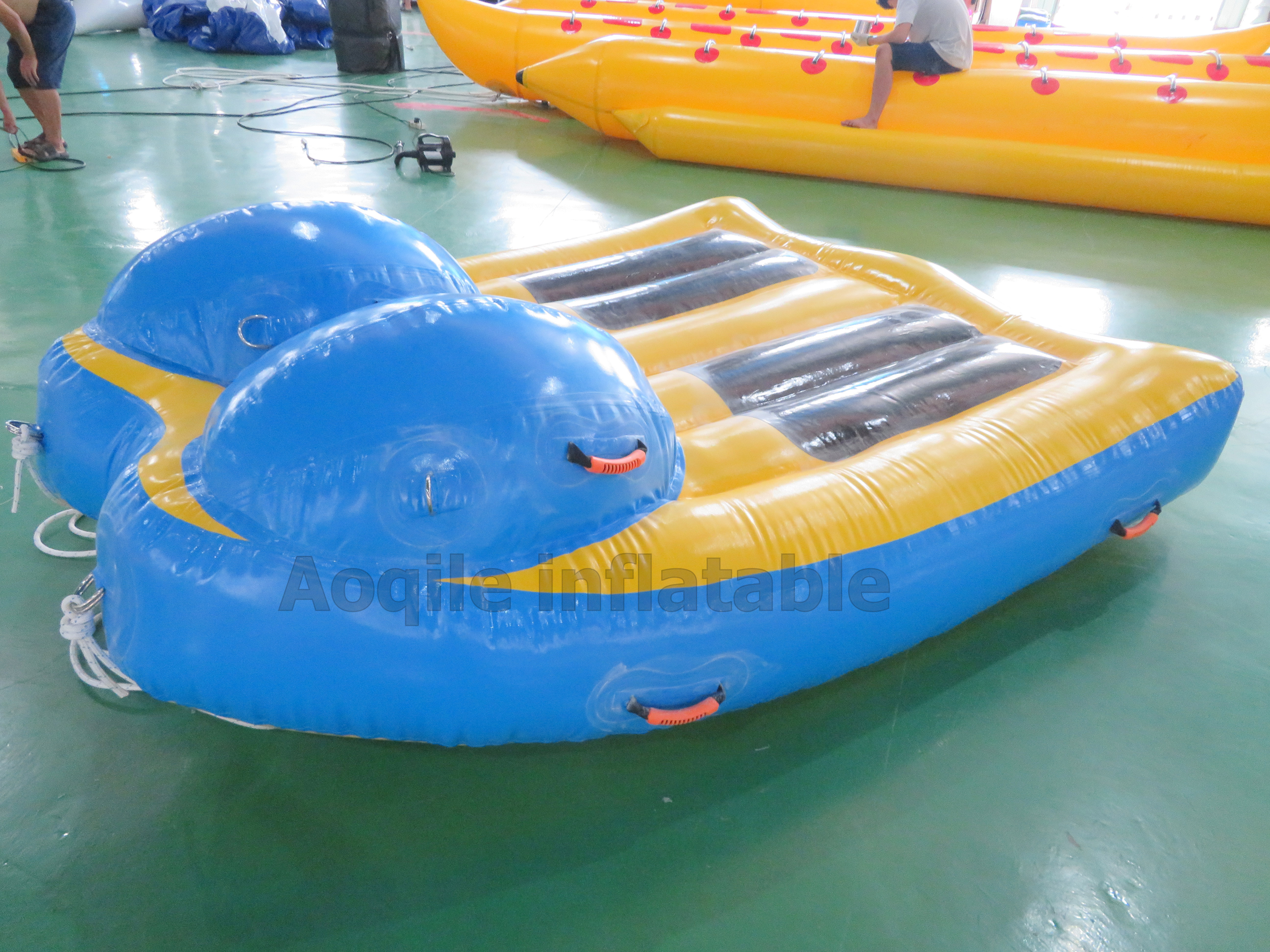 Inflable 5 personas Donut paseo en barco barco de agua remolcable mosca tubo para juegos de deportes acuáticos