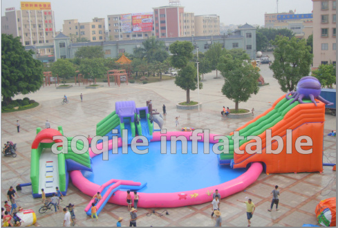 Piscina circular comercial para parque de atracciones al aire libre con sistema de filtración