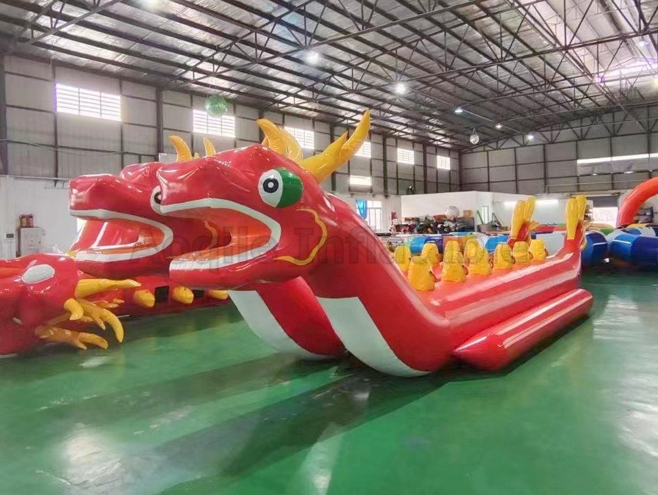 Barco inflable del dragón de los remolcadores de los deportes acuáticos estimulantes del centro turístico