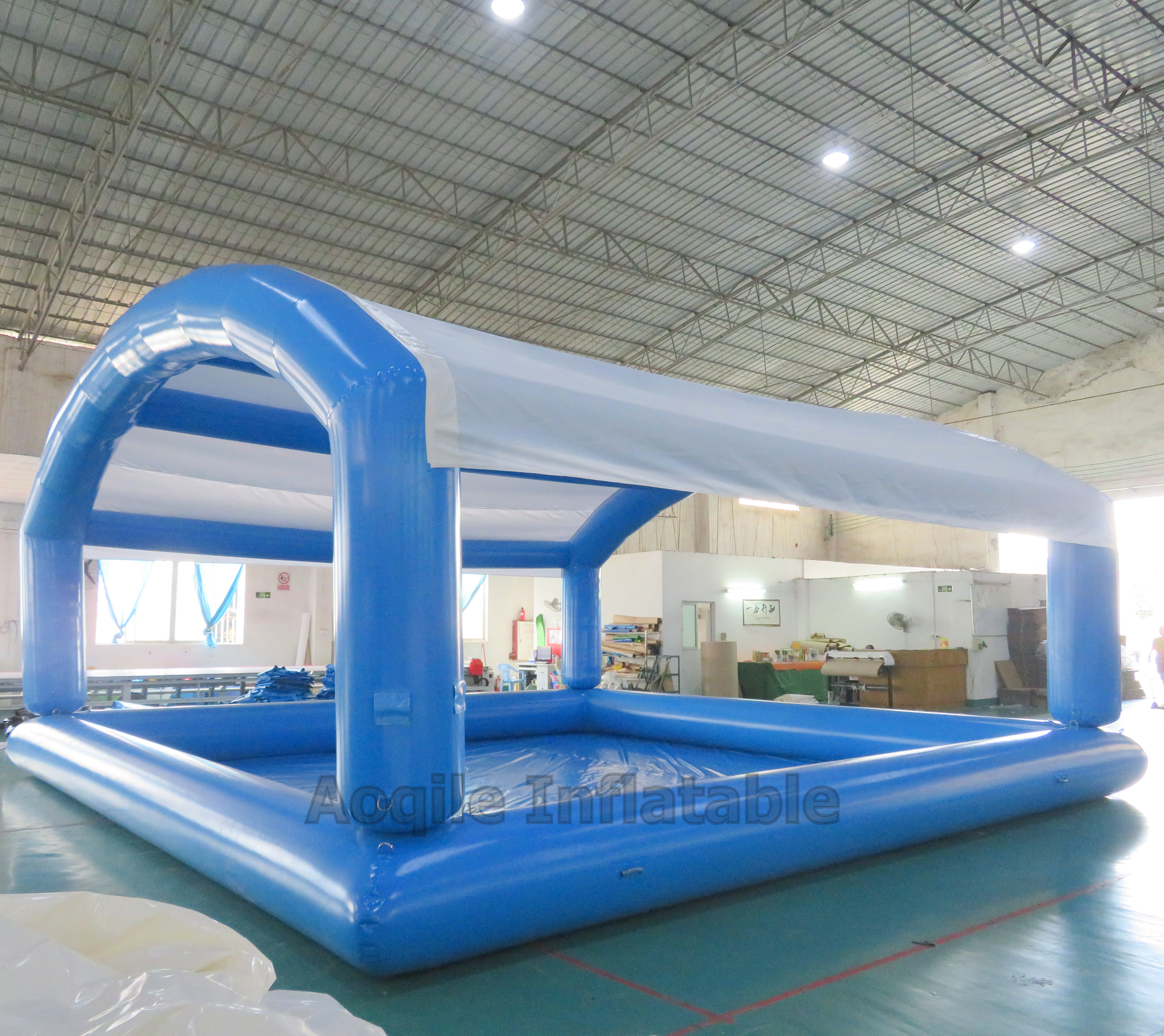 A la venta, piscina inflable de verano al aire libre, abovedada con tienda de campaña, sombra, entretenimiento acuático