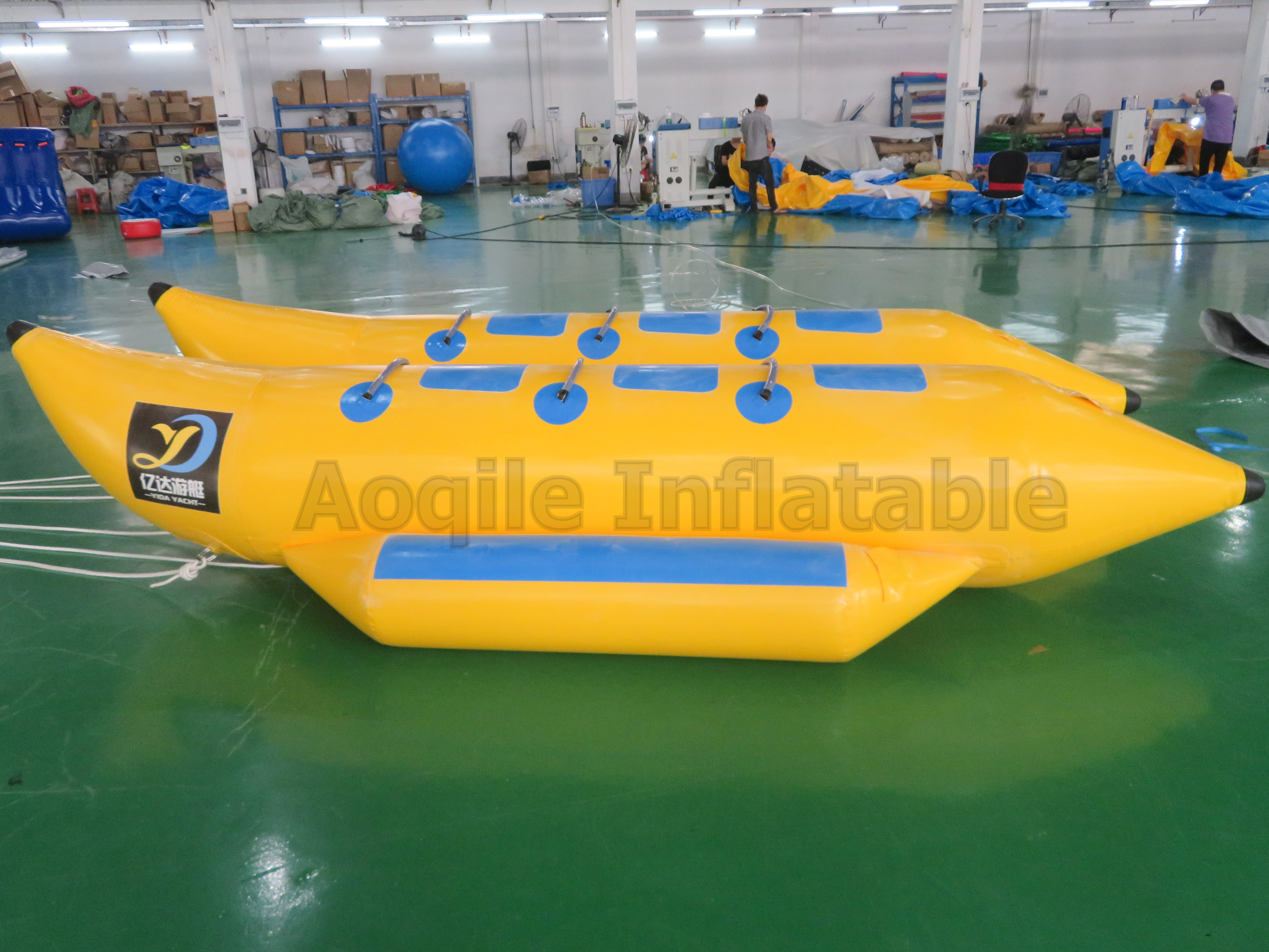 Barco inflable tipo plátano, pez volador, tubo remolcable, juguete comercial para deportes acuáticos