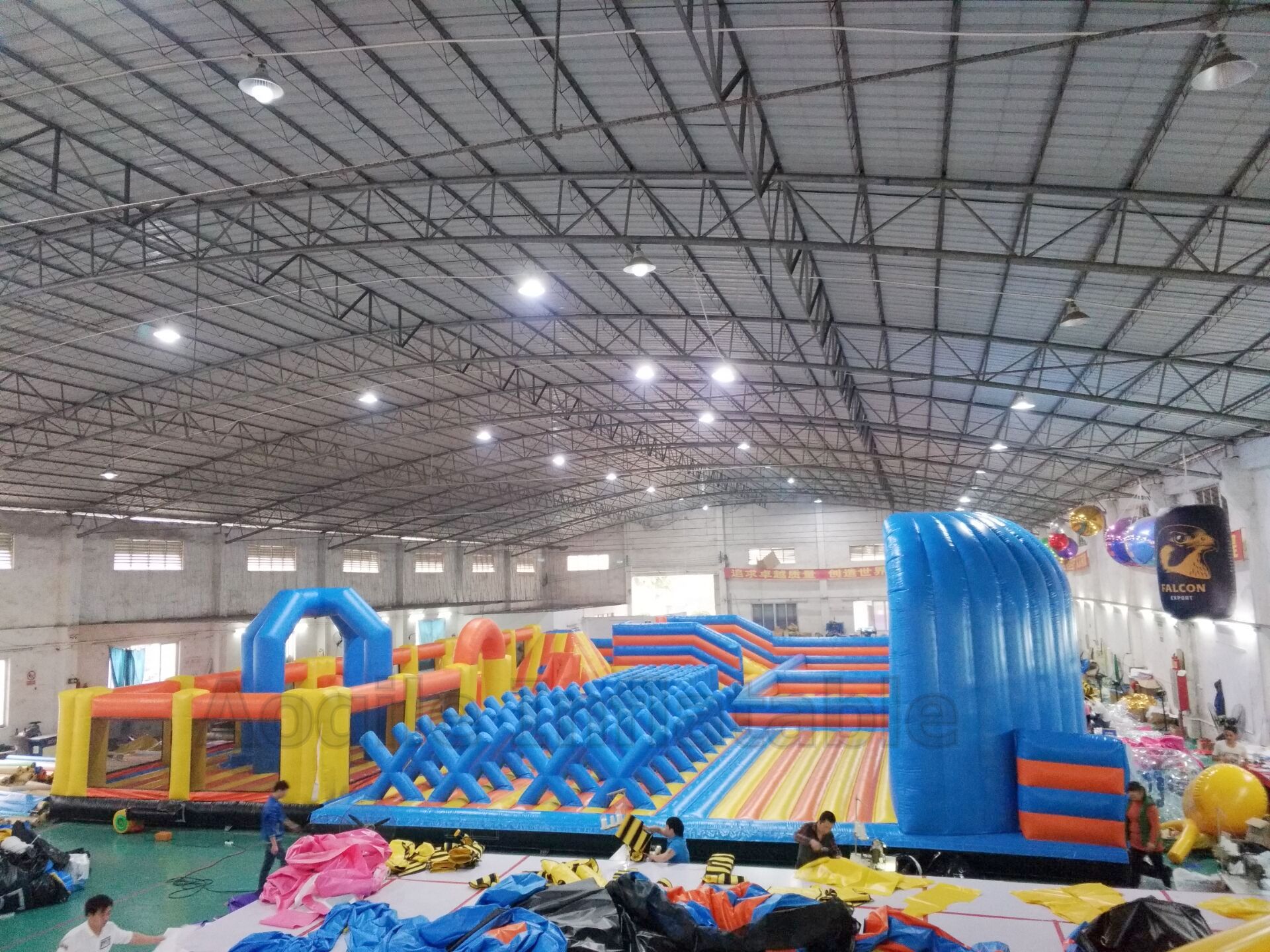 Parque Temático de trampolín inflable grande para niños, equipo de parque de atracciones para niños, a la venta