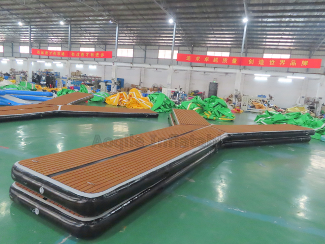 Cojín inflable del muelle del agua del verano plataforma flotante inflable del ocio isla flotante del agua