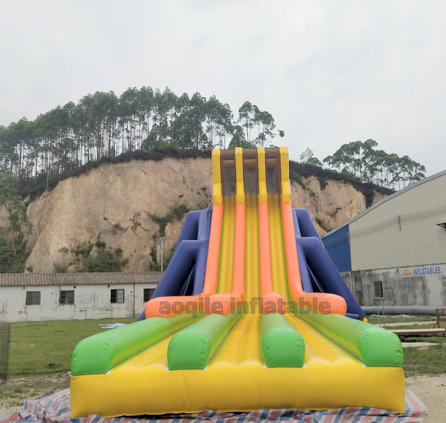 Diapositiva flotante inflable grande de 3 carriles diapositiva inflable enorme del hipopótamo del agua de 11 M de altura