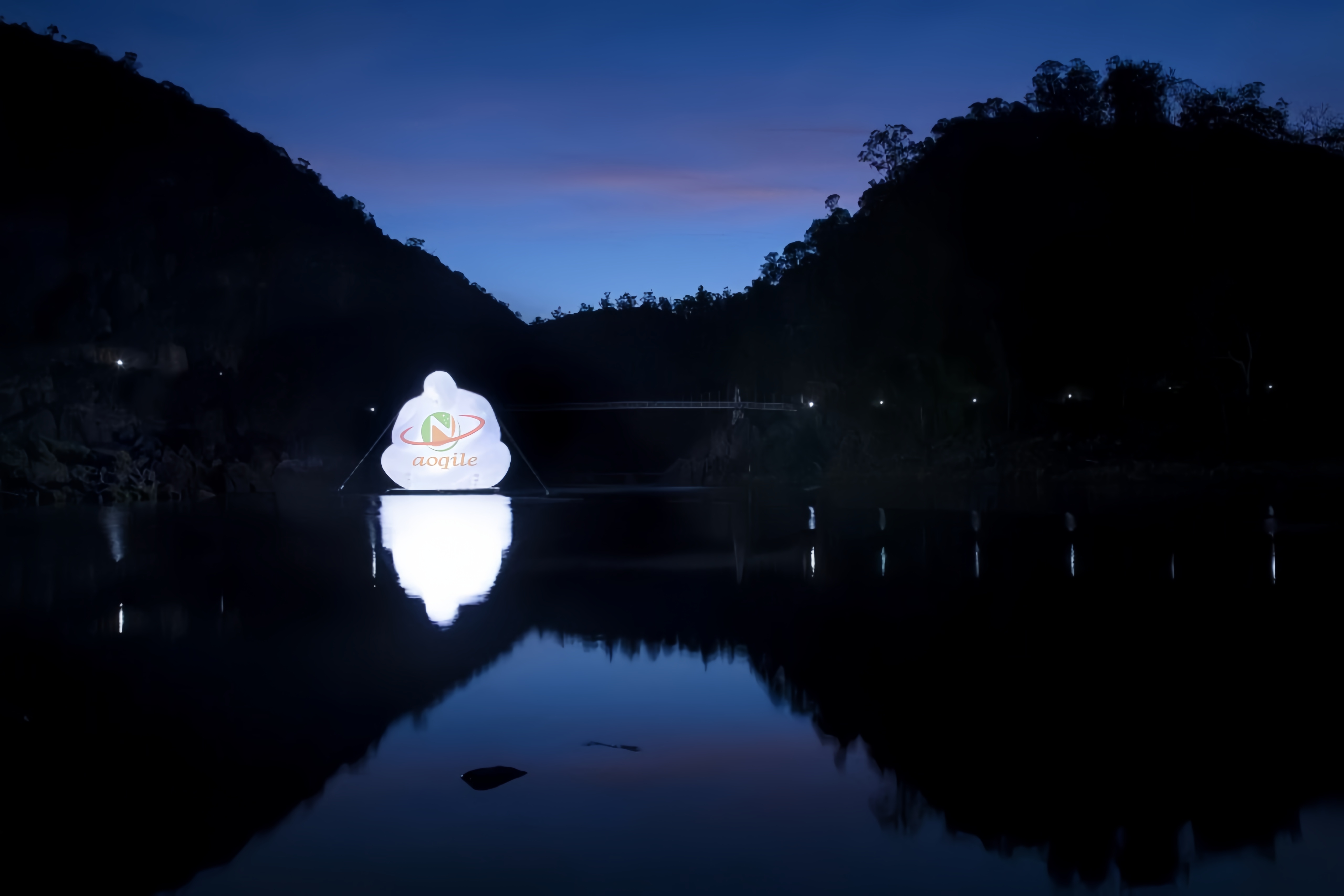 Modelo inflable de publicidad al aire libre iluminación de iluminación del cuerpo humano del arte inflable Led personalizado