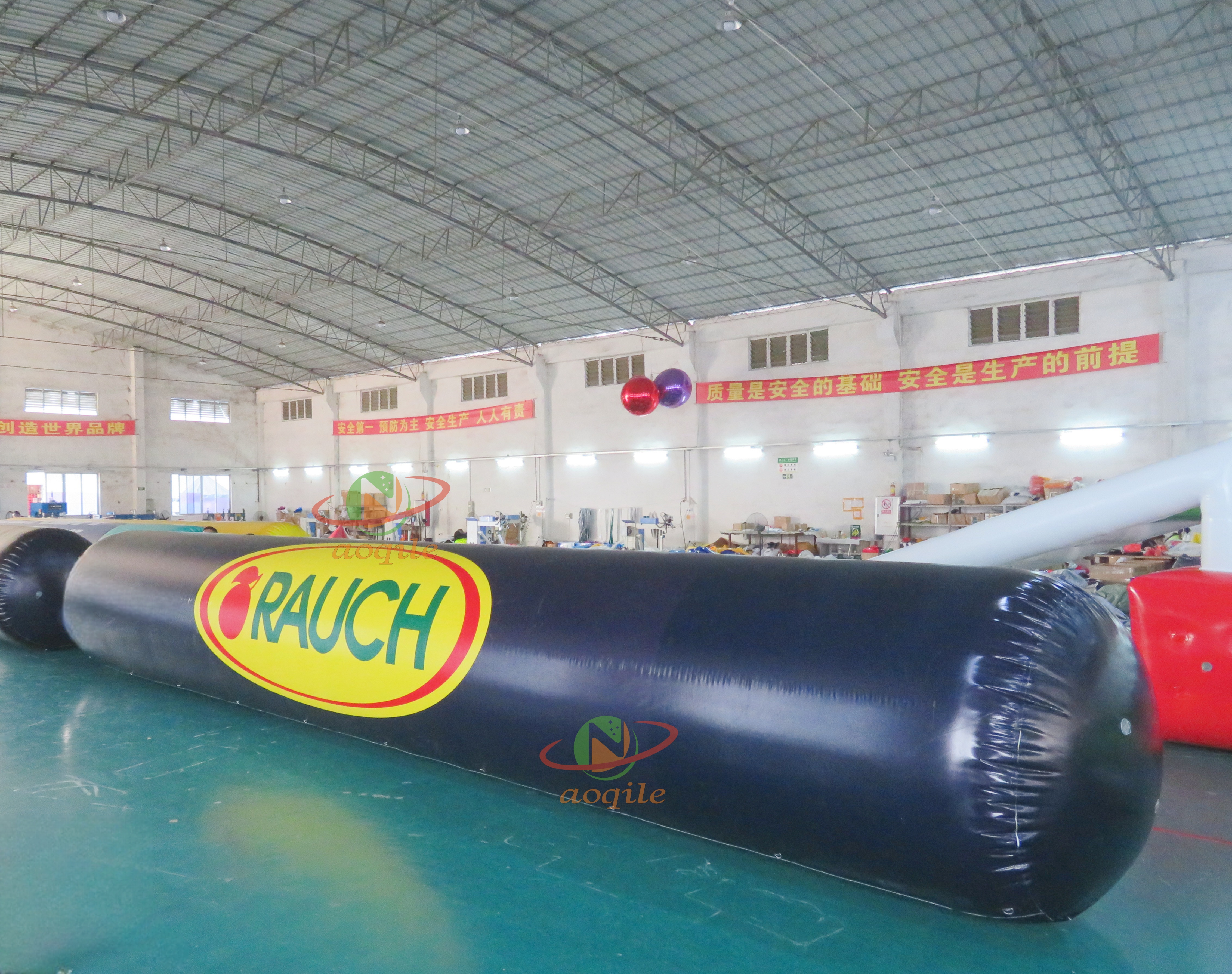 Tubo flotante inflable grande.Marcador de tubo de agua para eventos