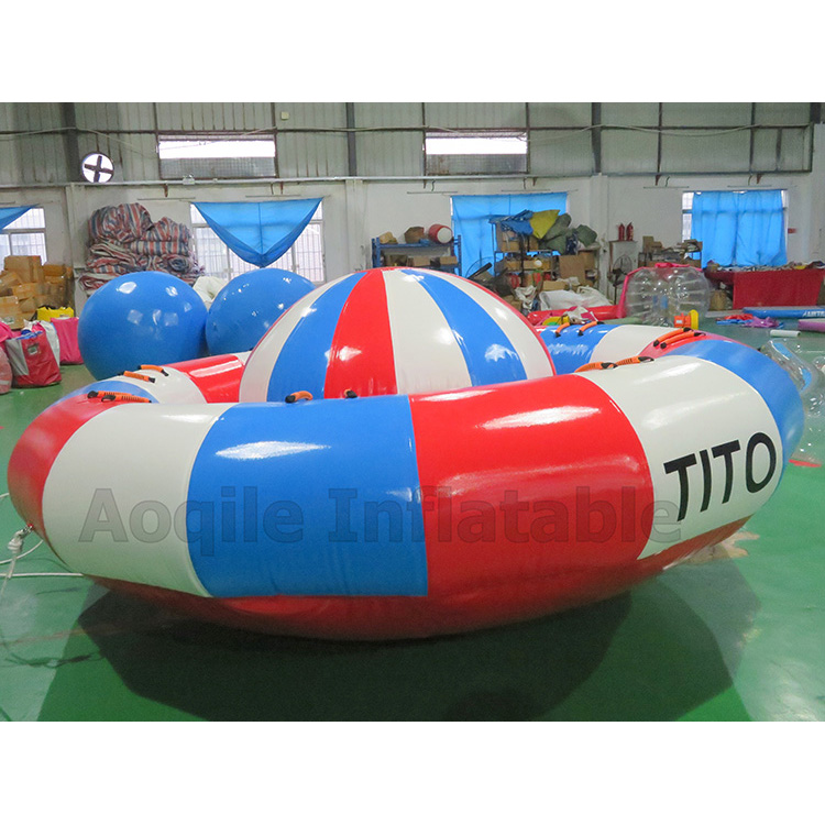 Gran oferta, juguete acuático, dirigible inflable, platillo volador loco, barco de discoteca remolcable