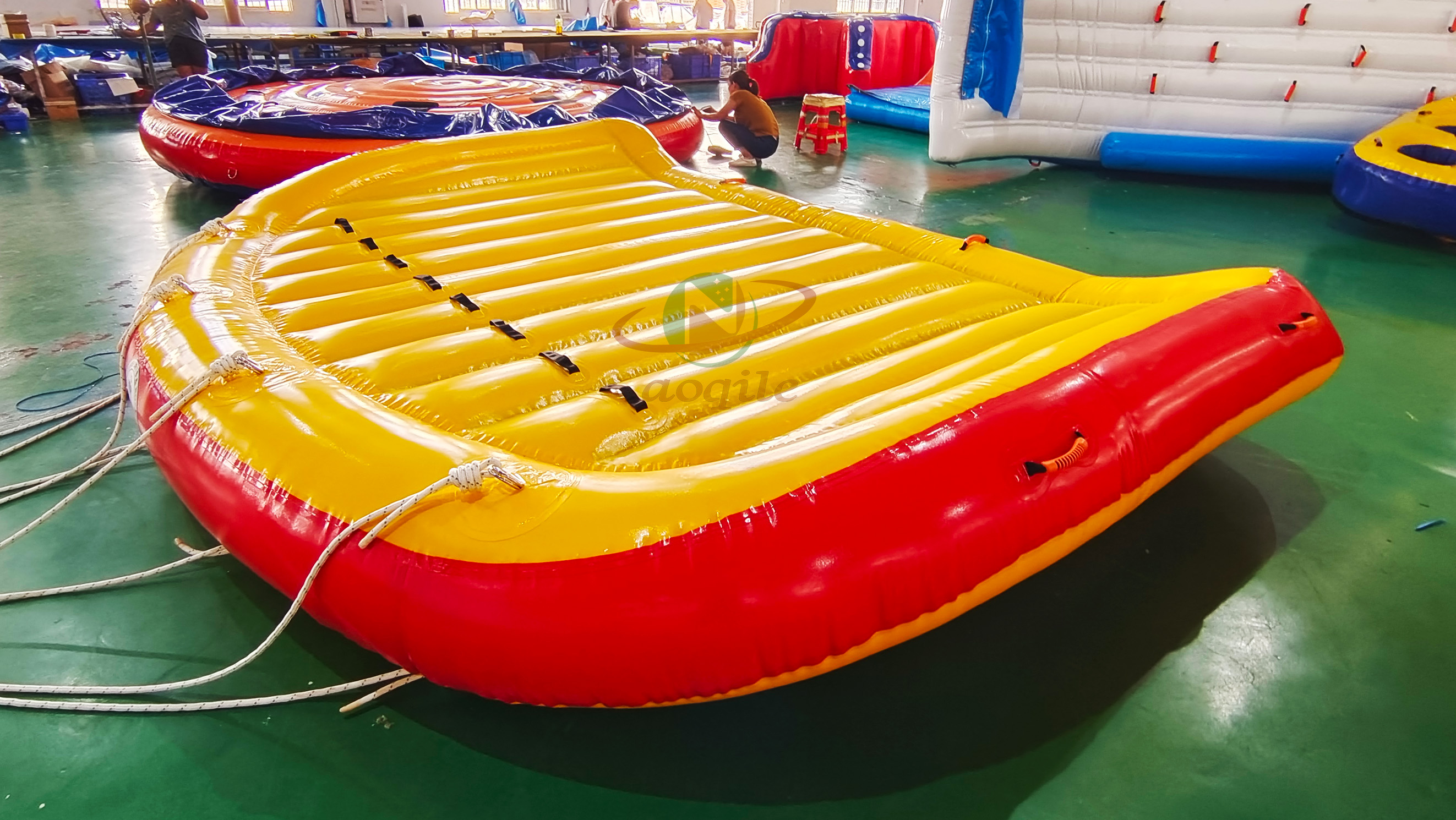 8 personas deporte acuático sofá flotante botes giratorios inflables Aqua Flying Boat tubo de esquí bote remolcable inflable