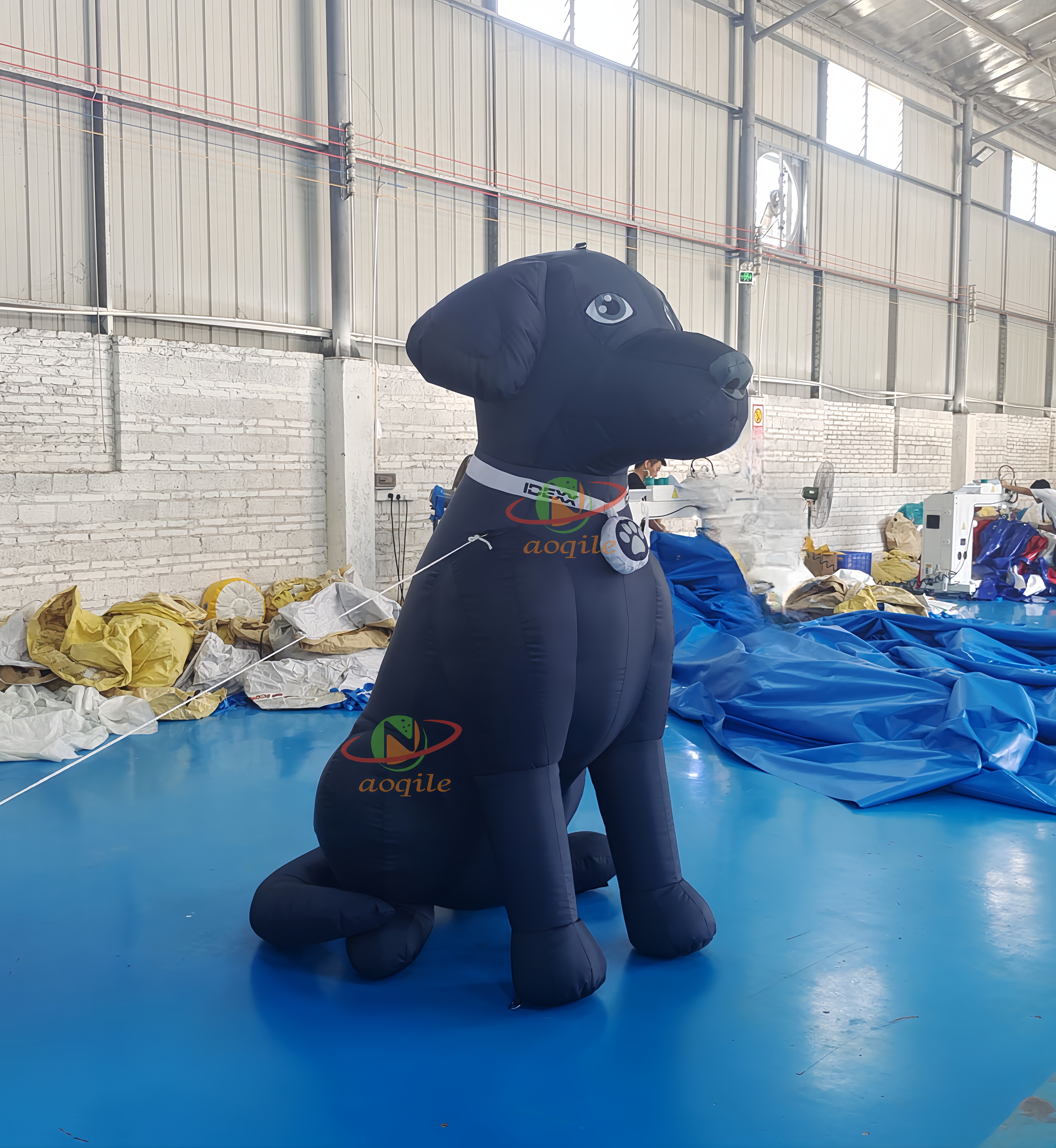 Modelo de perro con globo inflable gigante para decoración publicitaria