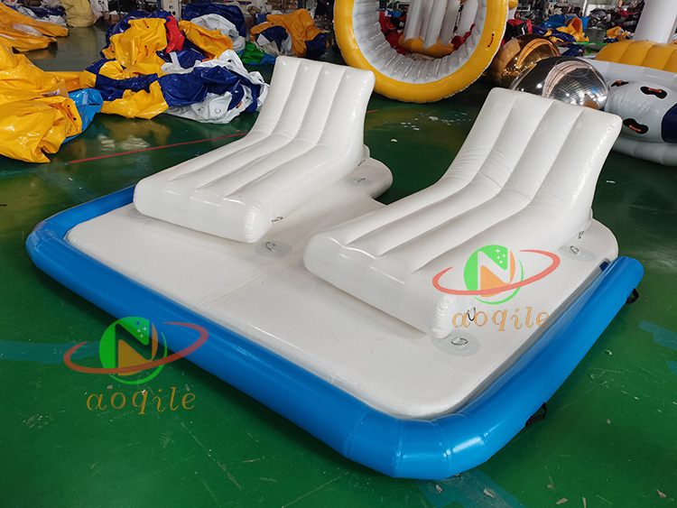 Plataforma de muelle flotante inflable de alta calidad, sofá inflable de agua doble, equipo de isla flotante