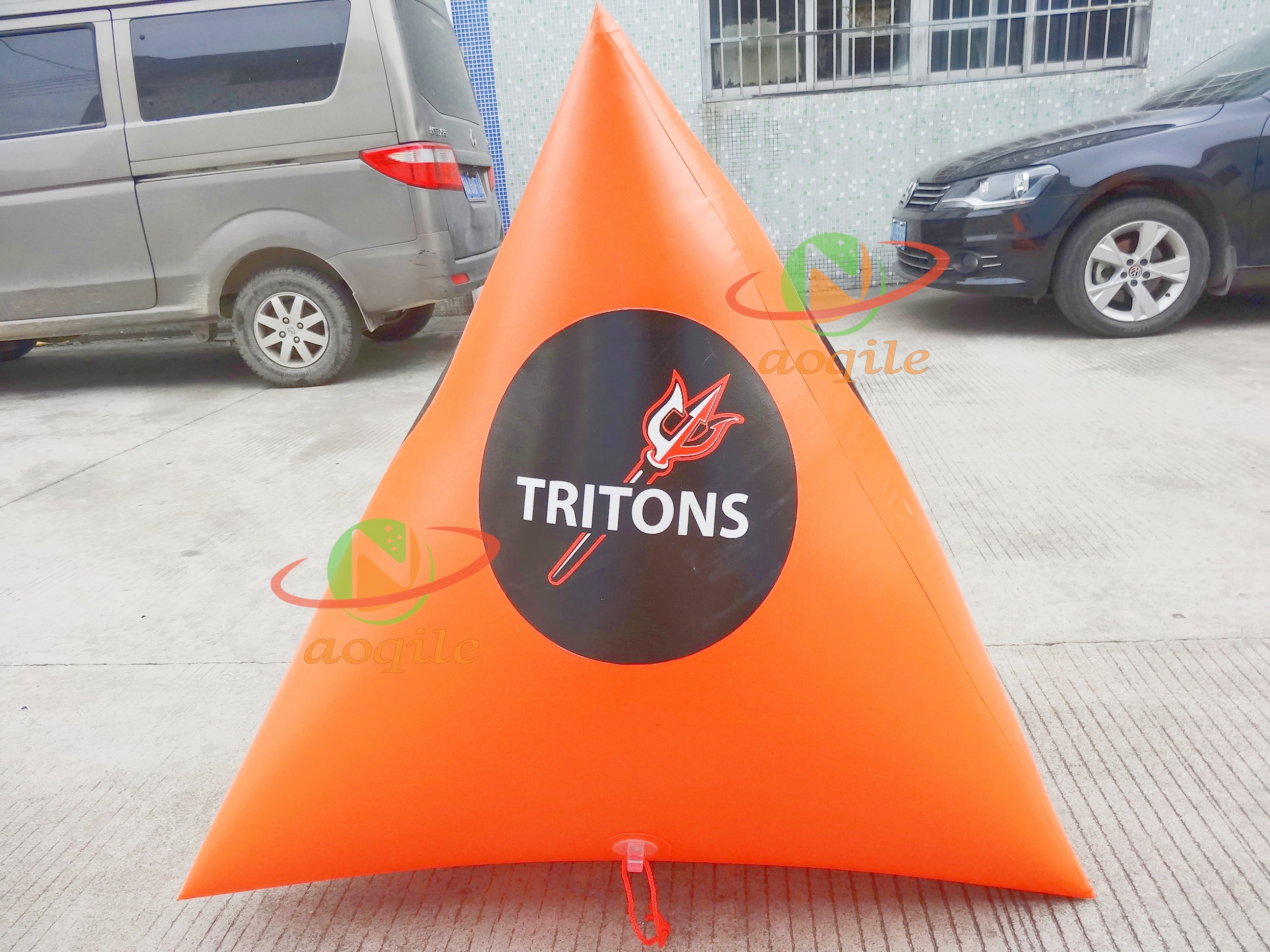 Boya triangular inflable para eventos acuáticos, boya de natación de agua flotante, boya marcadora inflable para actividades acuáticas