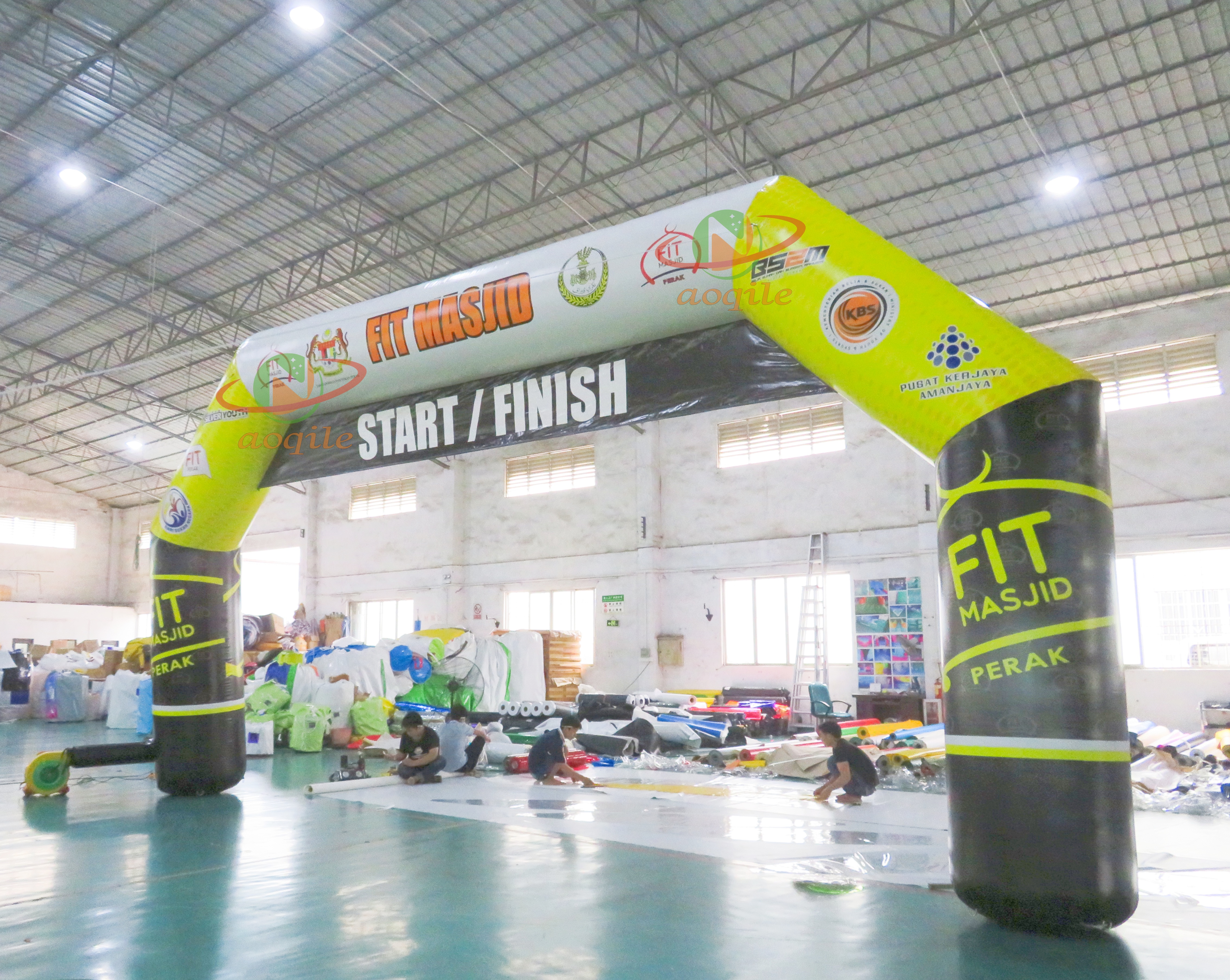 Arco inflable de la línea de meta de la estrella de la carrera deportiva para la decoración del evento deportivo