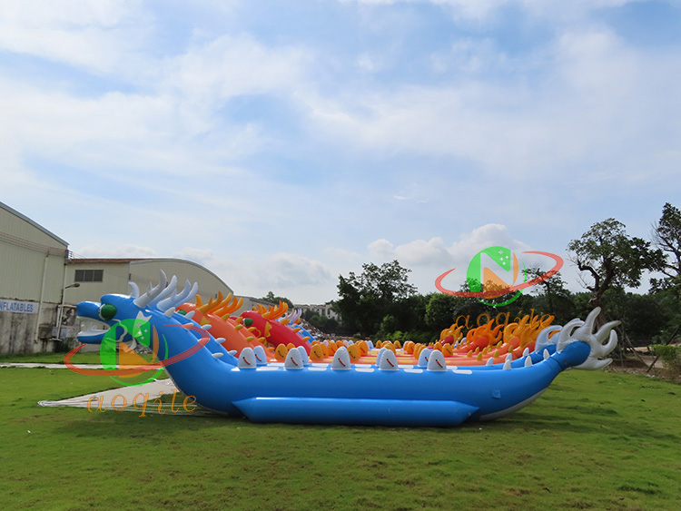 Equipo de juegos acuáticos Entretenimientos Barco Dragón inflable de doble línea