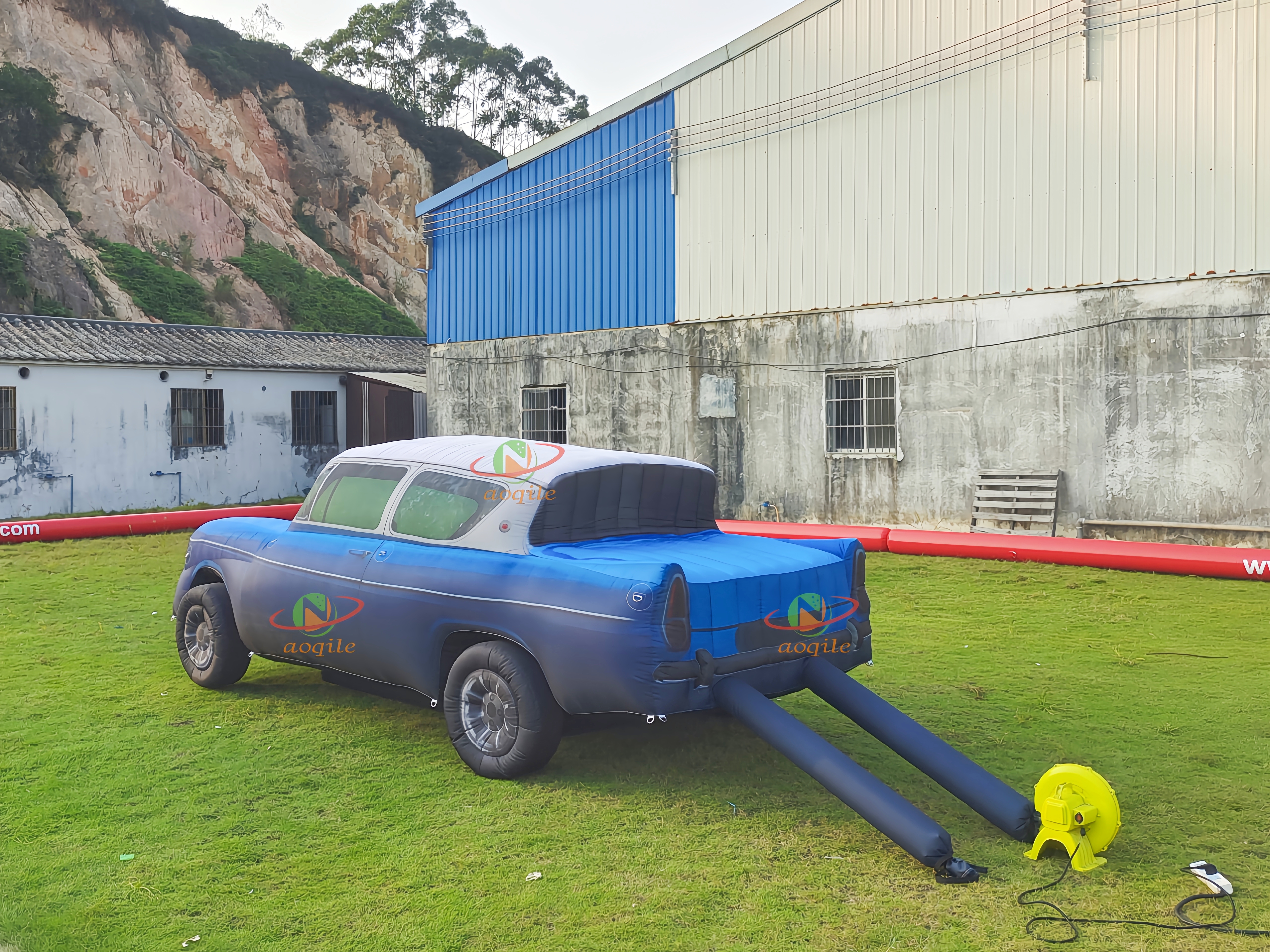 Nuevos coches, diseño personalizado, modelo de coche inflable gigante azul para publicidad