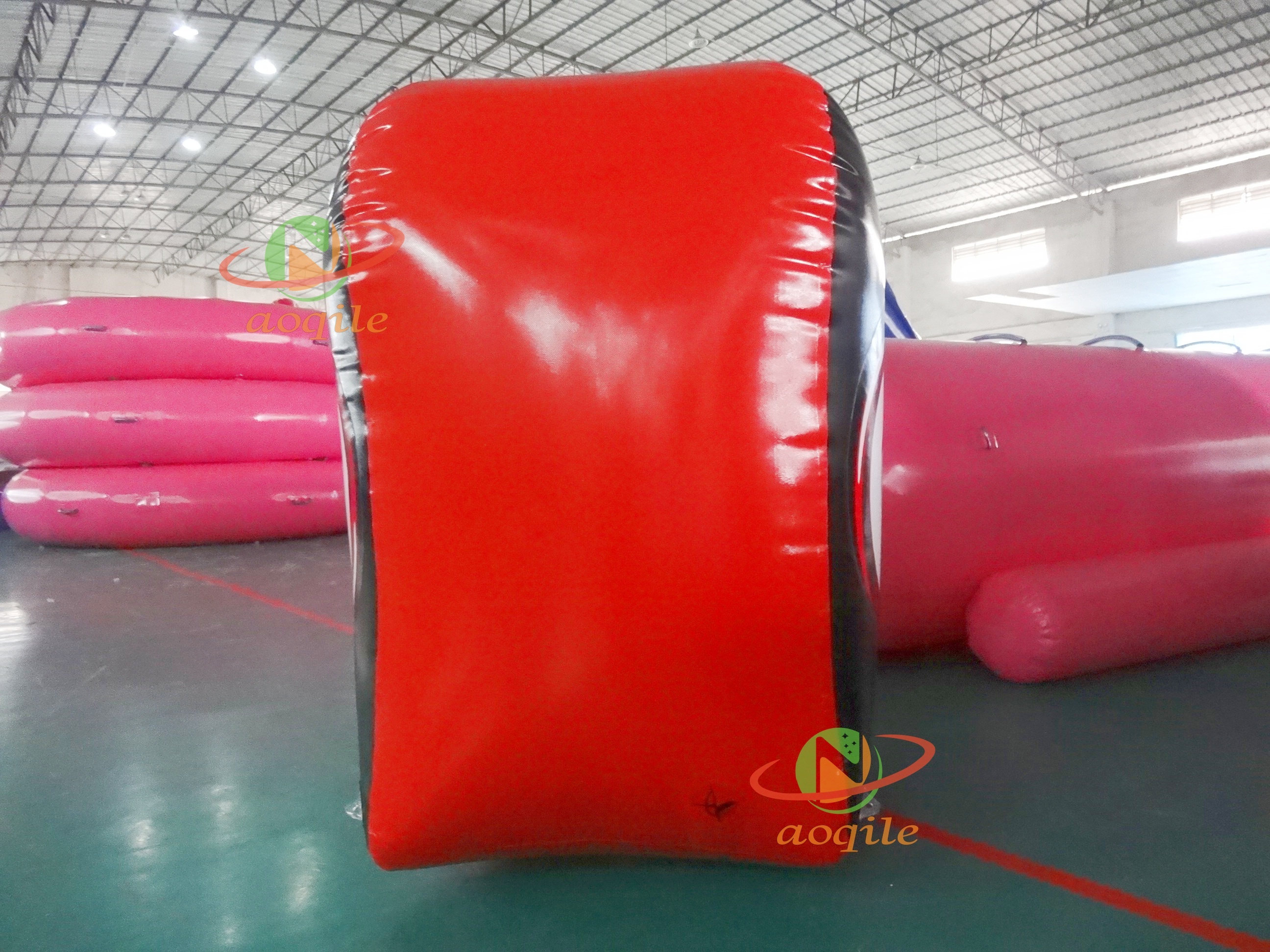 La boya amonestadora inflable hermética flotante modificó el marcador inflable de la boya para requisitos particulares de los deportes acuáticos