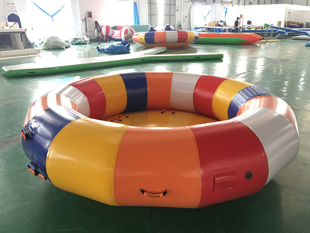 Giroscopio giratorio inflable para remolque de barco, juguete acuático multijugador inflable, barco de discoteca