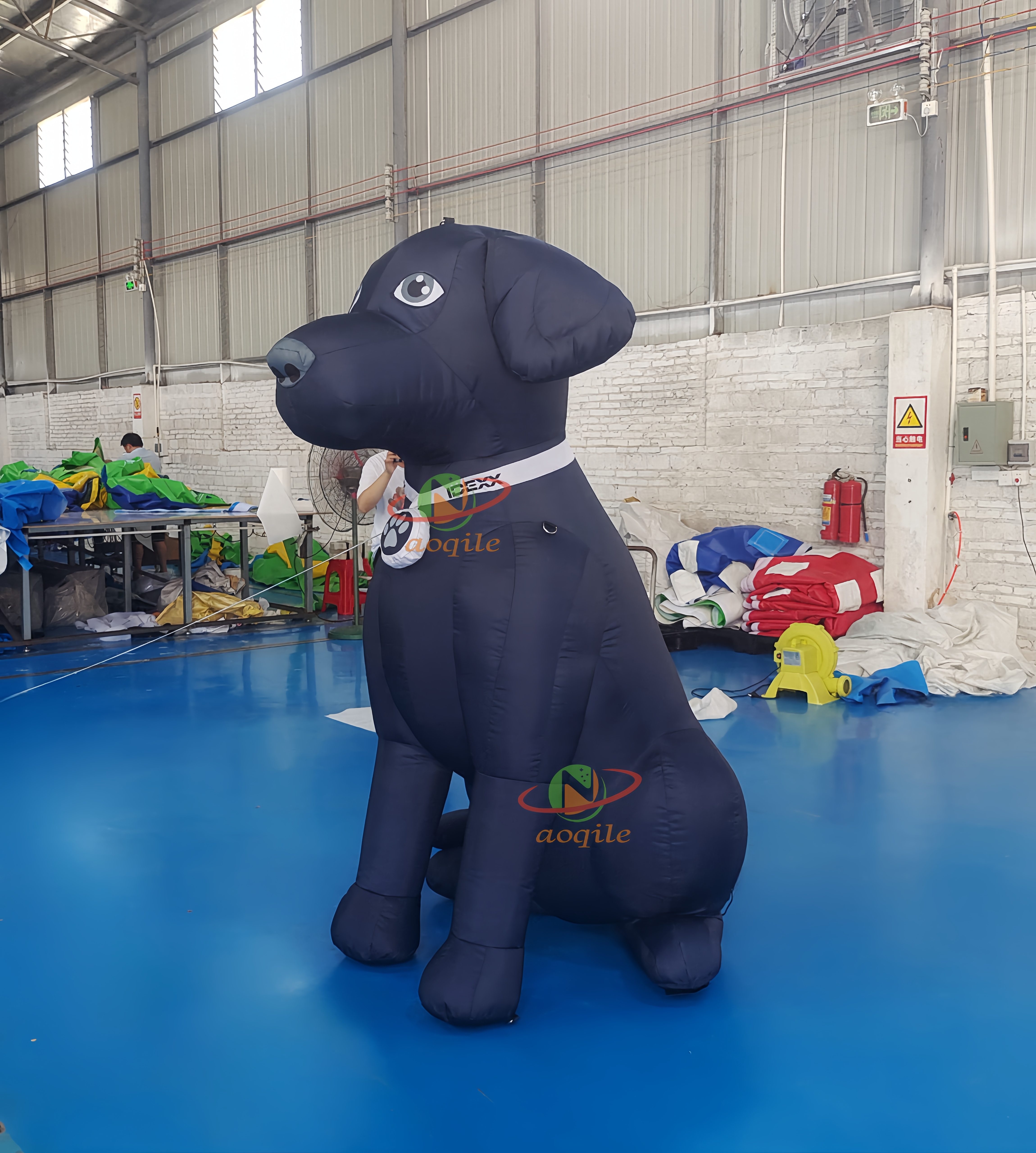 Modelo de perro con globo inflable gigante para decoración publicitaria