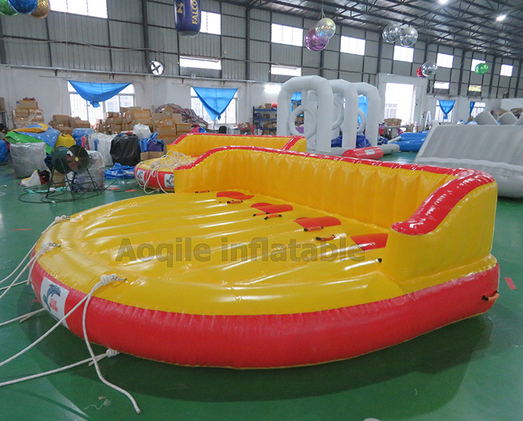 Barco flotante inflable remolcable personalizado comercial del sofá del esquí acuático al aire libre de los deportes acuáticos