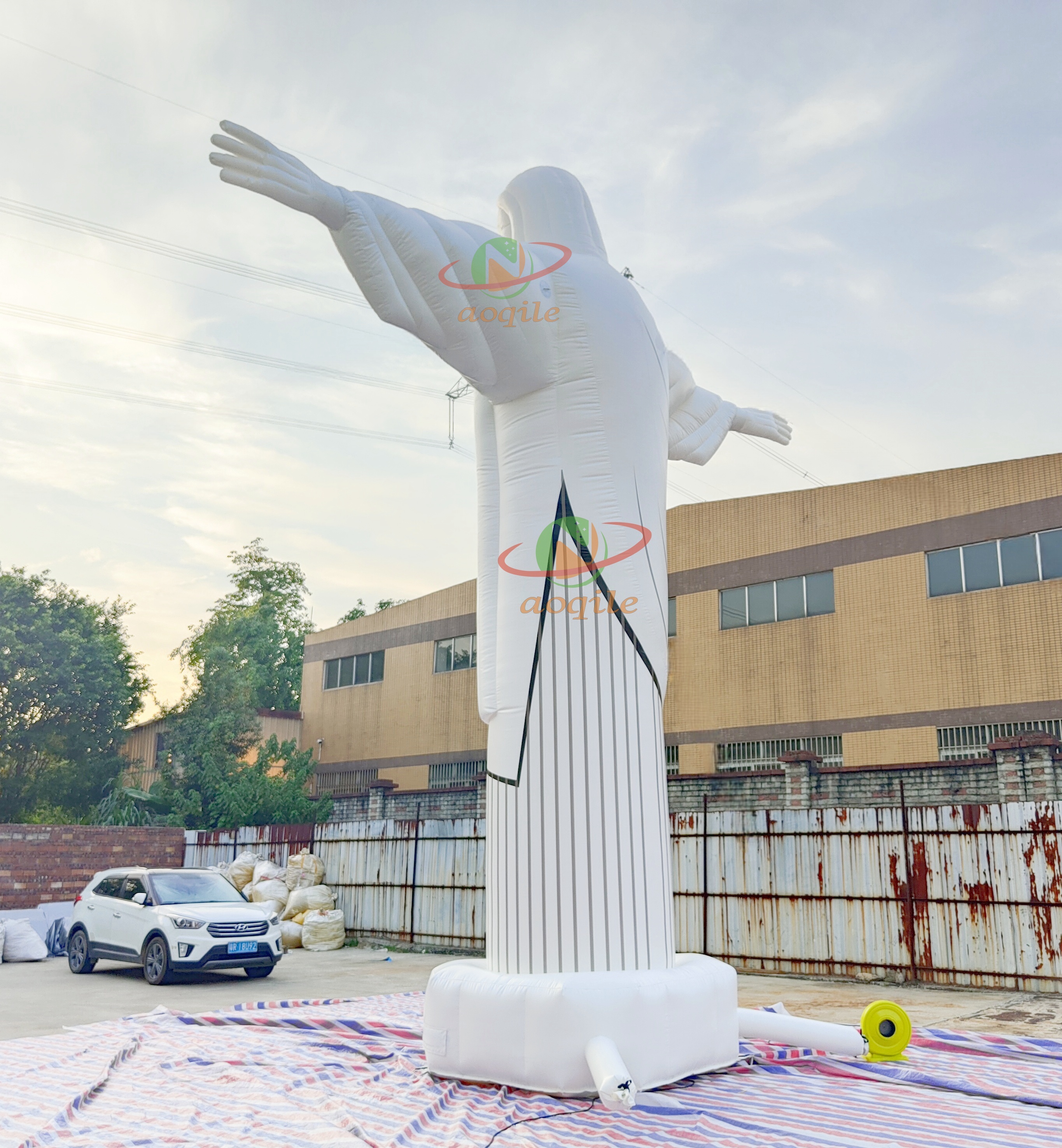 Aoqile Escultura inflable personalizada de Dios estabilizada UV para decoración de actividades religiosas de parques temáticos para eventos