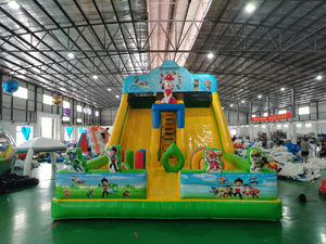 Estilo inflable personalizado de alta calidad del perrito de la combinación de la diapositiva del trampolín del parque del agua