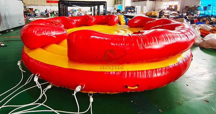 Seguridad hermética flotante inflable mar remolcable estimular el juego de agua 8 personas esquí acuático sofá remolcable barco