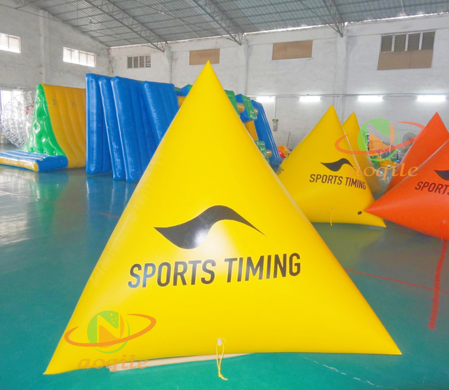 Marcador inflable de boya de carrera marina Triangular comercial grande personalizado