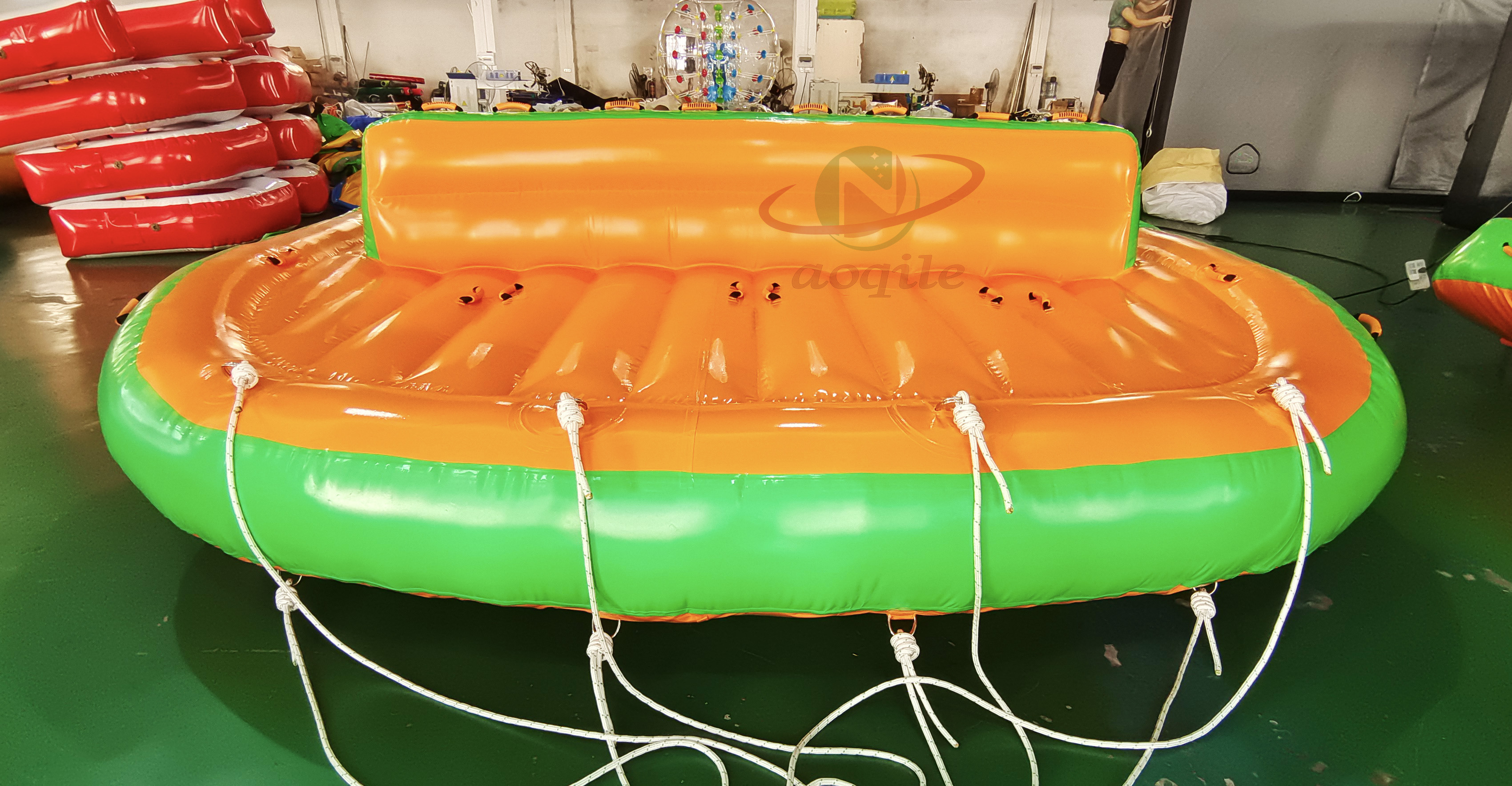 Barco inflable comercial flotante loco UFO remolcable para sofá de esquí acuático