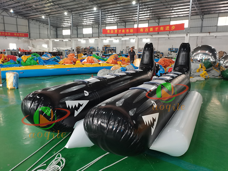 Parque Acuático de mar directo de fábrica, 10 asientos, bote inflable, juego de agua, bote banana con reparación, lona de PVC de 0,9mm, deportes acuáticos