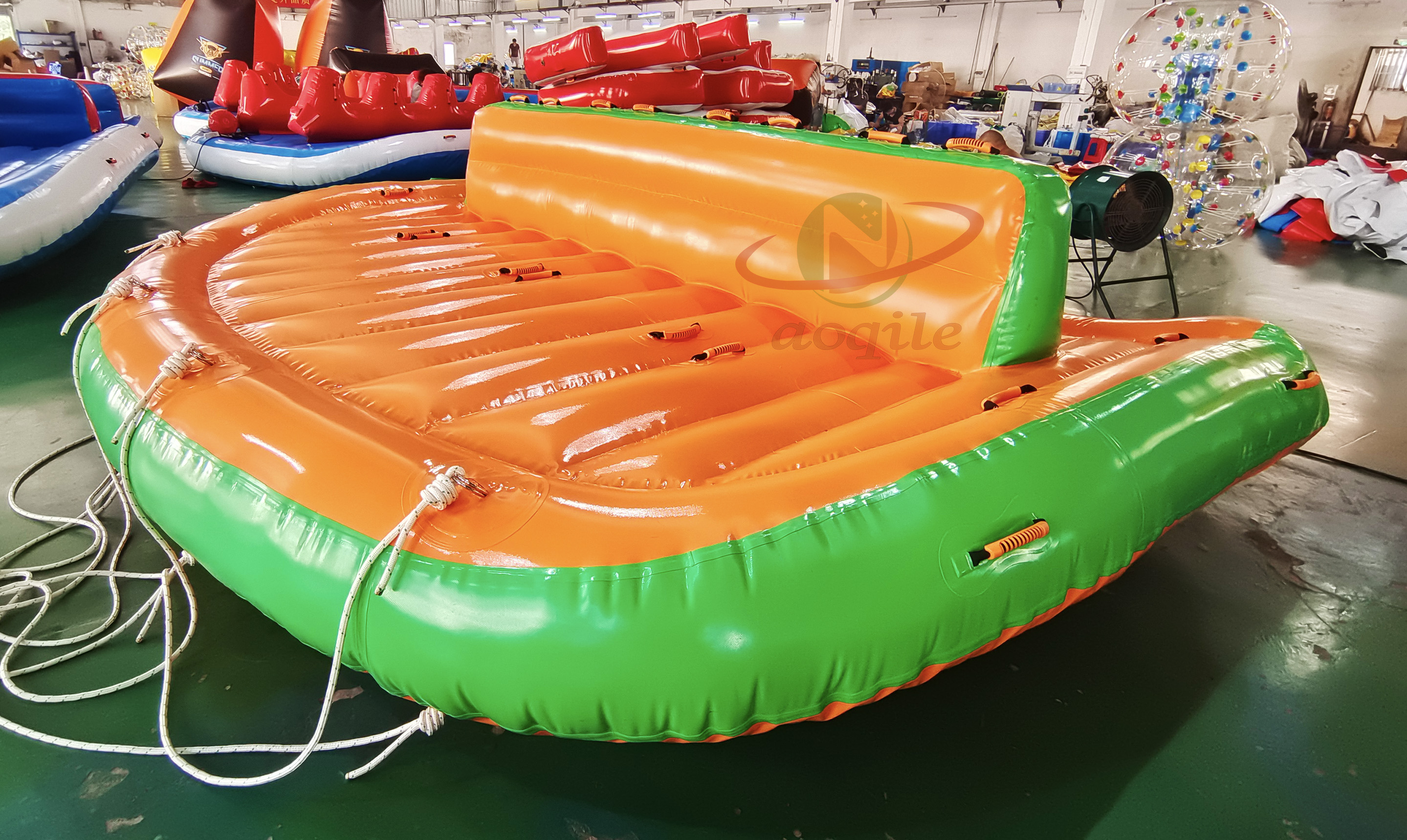 Barco inflable comercial flotante loco UFO remolcable para sofá de esquí acuático