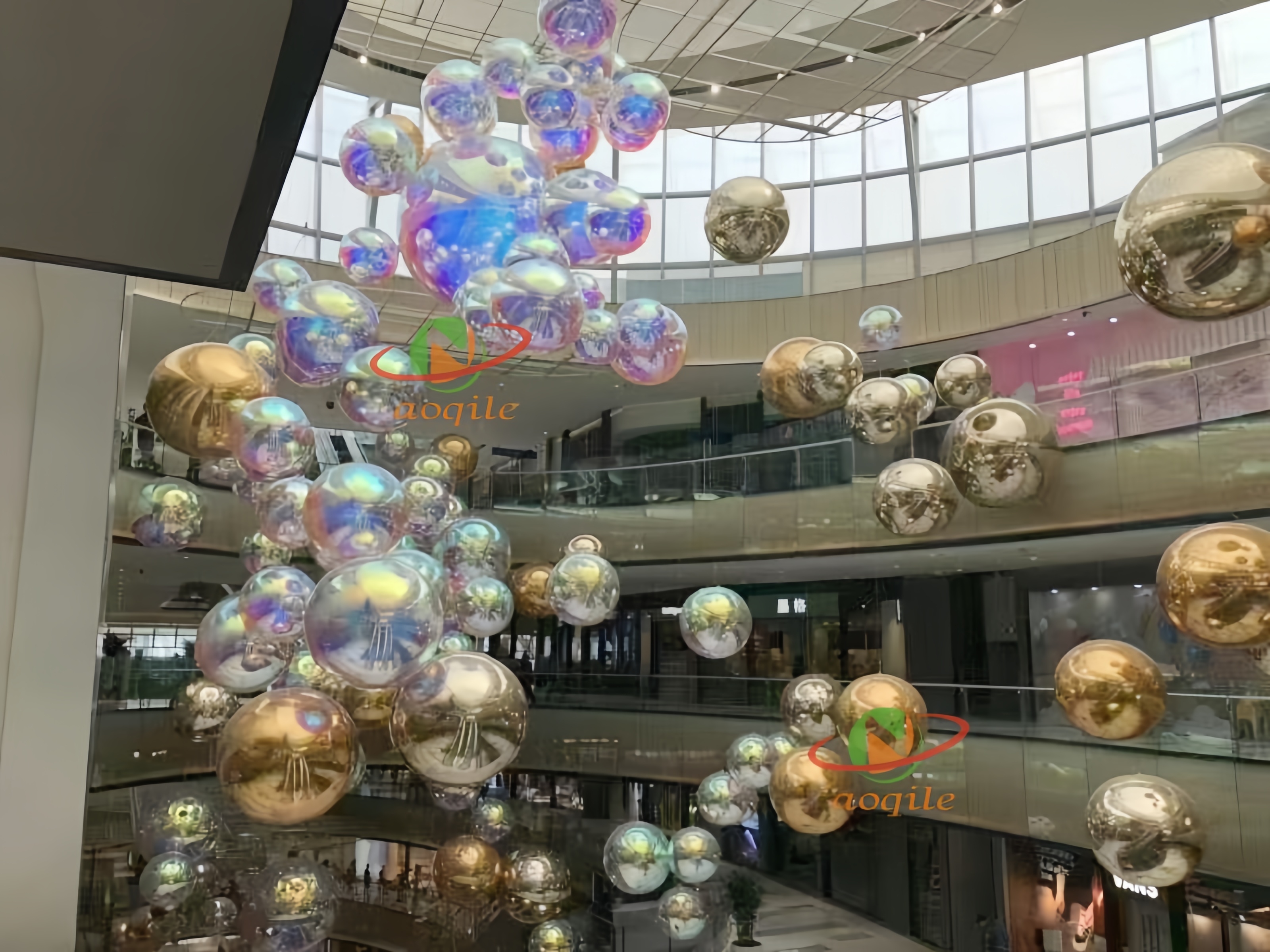 Bola de espejo inflable del globo colgante del oro y de la plata de la boda del partido del globo del disco inflable