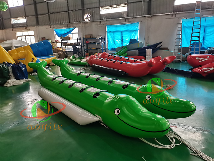 Equipo de juegos acuáticos, barco inflable de Pvc de 0,9mm, tubo remolcable, barco tipo plátano inflable para 10 personas