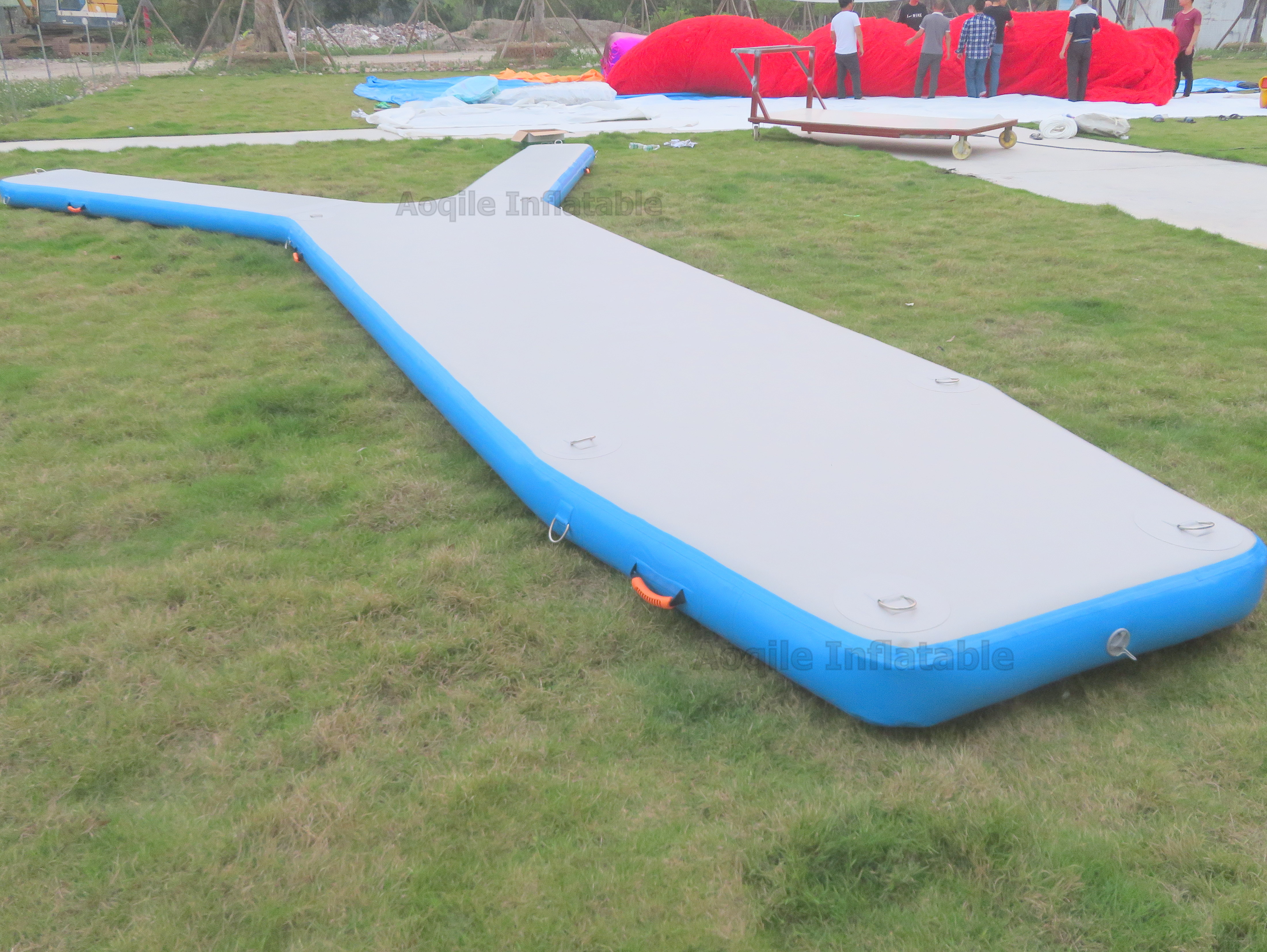 Isla flotante en forma de Y de alta calidad, plataforma de muelle inflable para natación, cojín inflable para descanso de agua