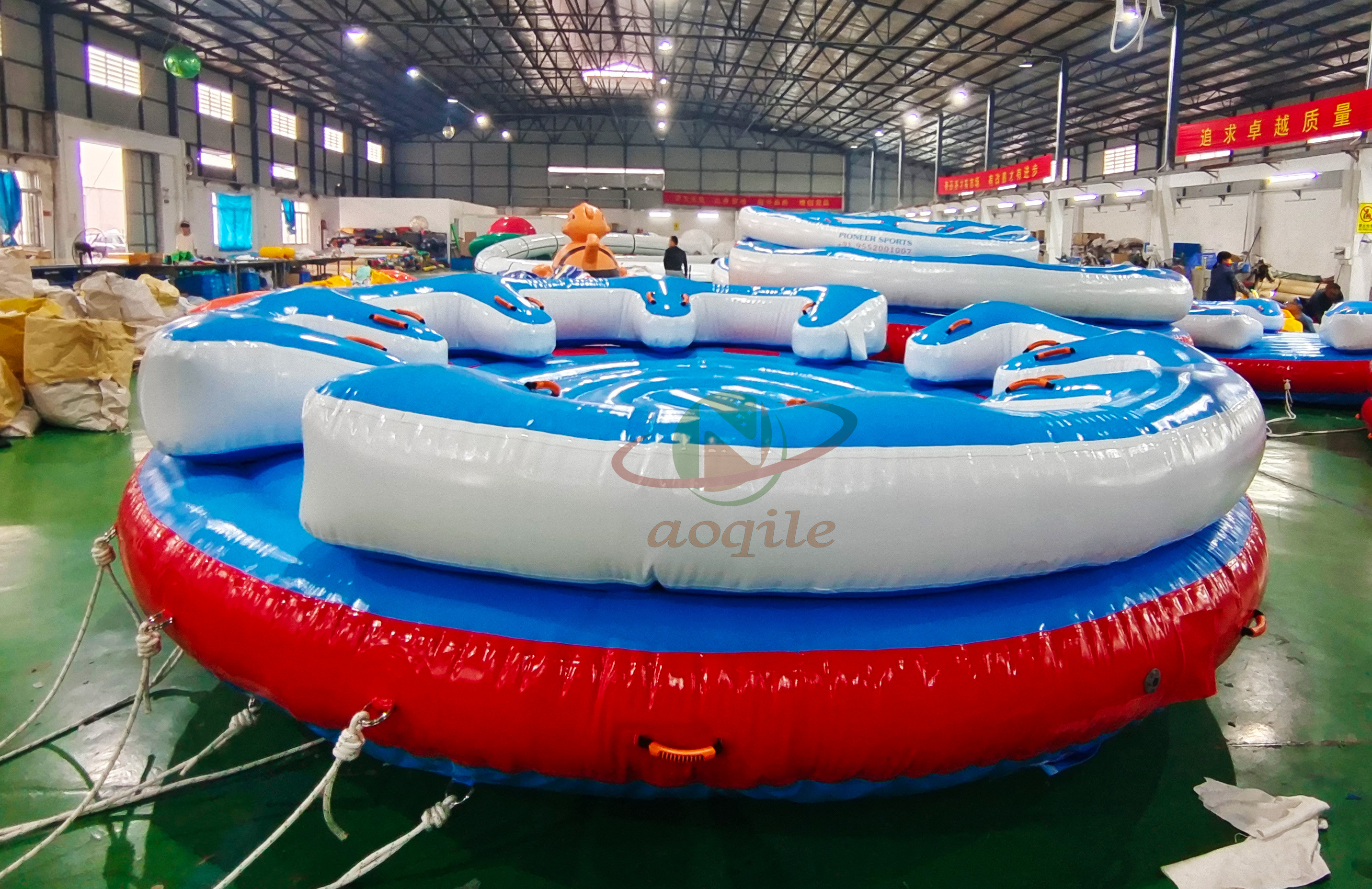 Nuevo entretenimiento acuático, 8 personas, inflable, agua giratoria, disco giratorio, barco inflable giratorio, tubo remolcable, barco de esquí