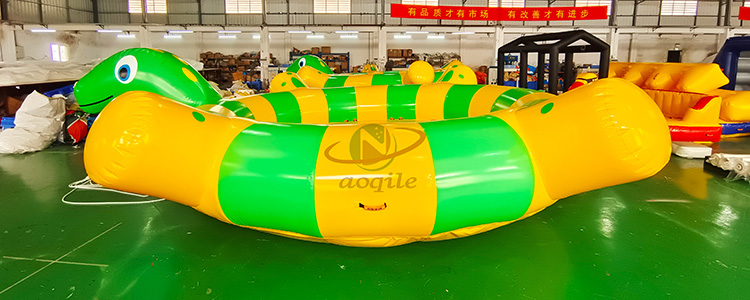 Nuevo diseño de tubo de esquí, barco inflable remolcable para deportes acuáticos, remolcables comerciales, barco de discoteca inflable de tortuga