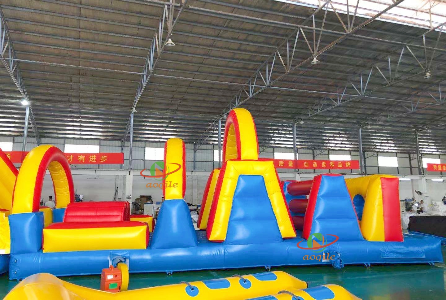 Barrera inflable al aire libre hecha a medida de alta calidad